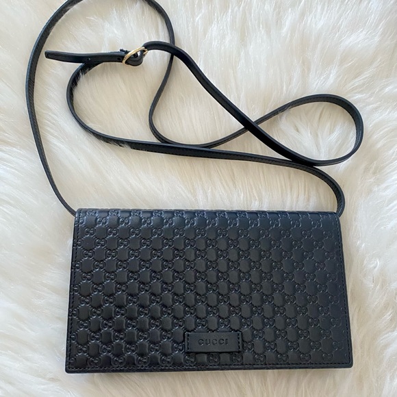Gucci Handbags - ❤️ Gucci Guccissima Crossbody Wallet